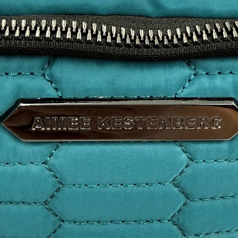 Aimee Kestenberg Teal Blue Quilted‎ Honeycomb Double Zip Cosmetic Travel Bag